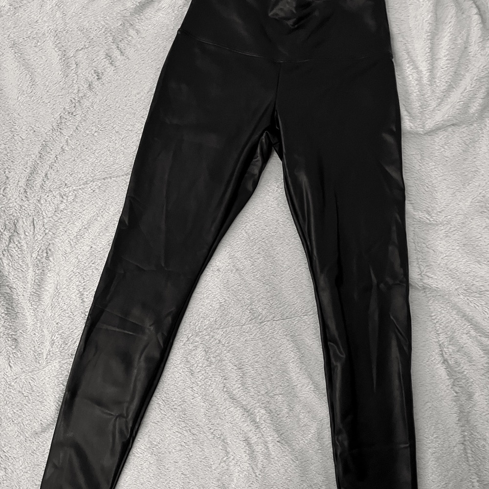 Joe Fresh Faux Leather Leggings